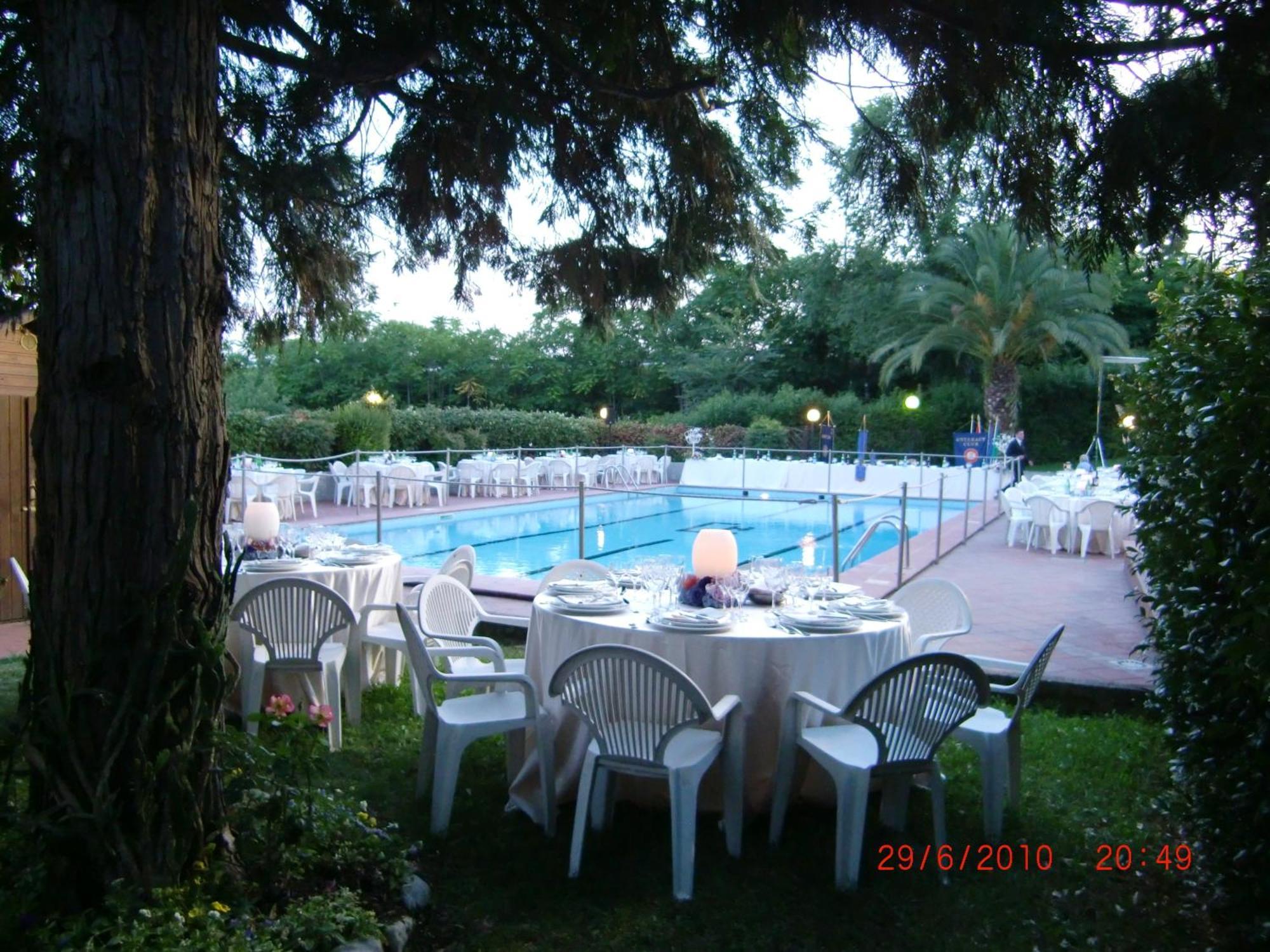 Hotel Garden Terni Luaran gambar