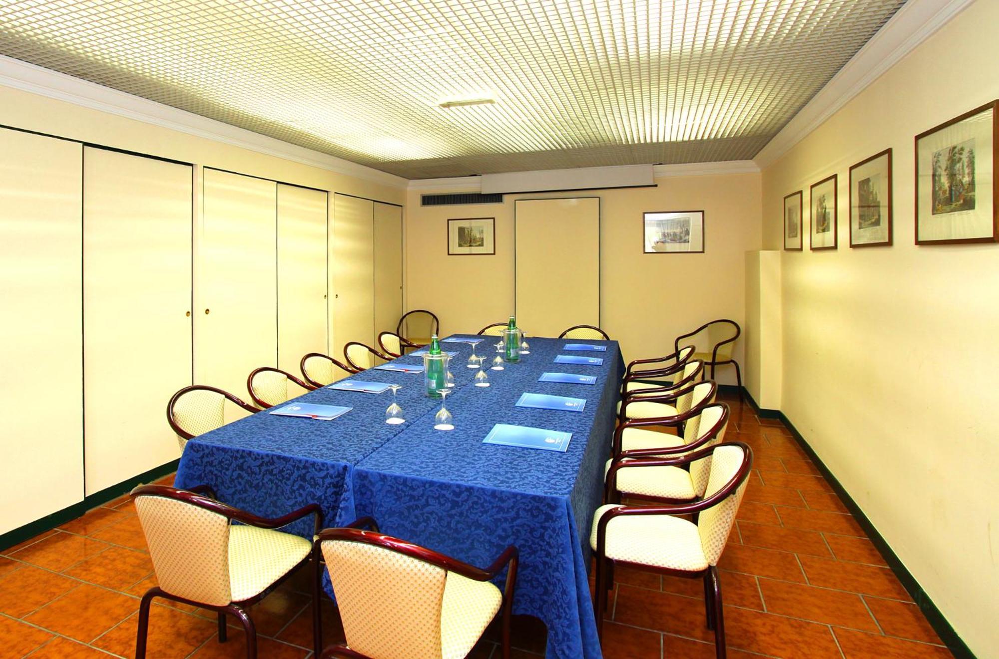 Hotel Garden Terni Luaran gambar